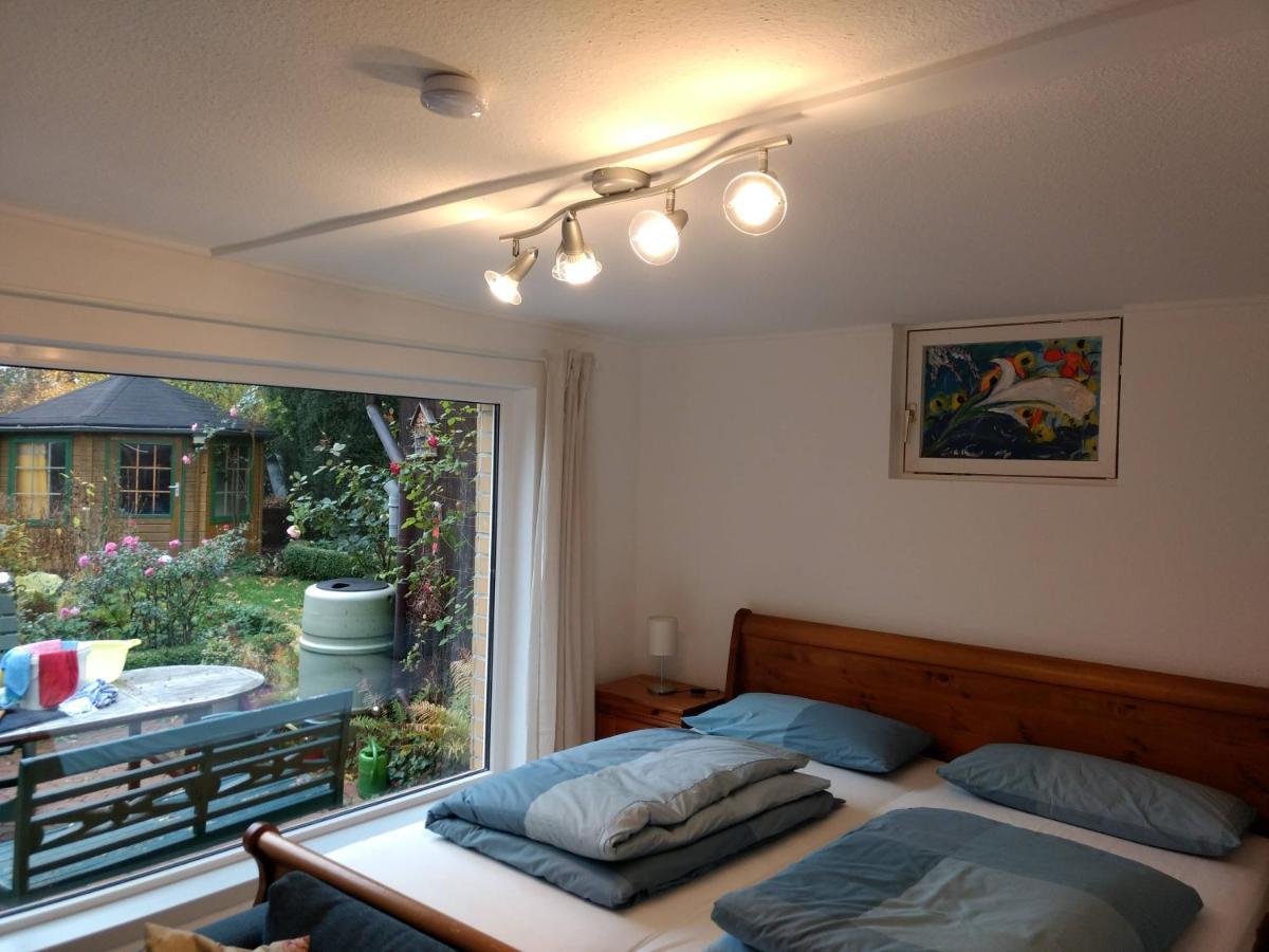 Ruhige, Gemuetliche 1-Zimmer Gartenwohnung Fuer 2 Erwachsene Lübeck Exterior foto